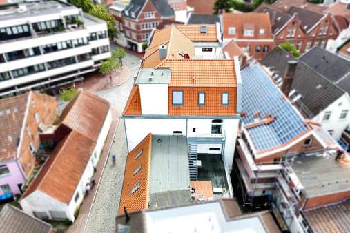 Vogelperspektive Vogelperspektive - Mehrfamilienhaus in 26789 Leer mit 633m² kaufen