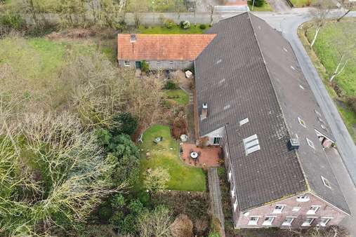 Vogelperspektive - Resthof in 26409 Wittmund mit 270m² kaufen