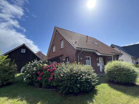 Außenansicht - Einfamilienhaus in 26446 Friedeburg mit 141m² kaufen