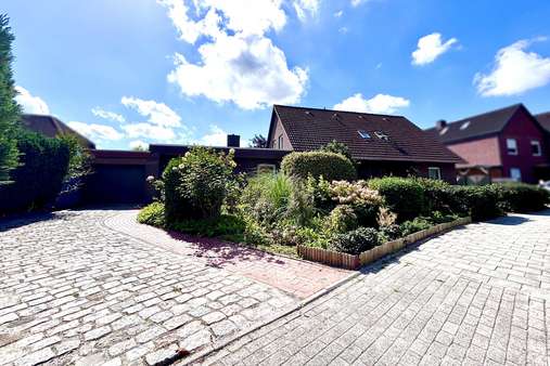 Frontansicht Frontansicht - Einfamilienhaus in 26789 Leer mit 290m² kaufen