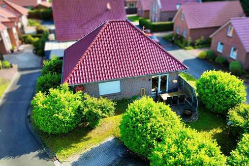 Ansicht vom Garten - Einfamilienhaus in 26826 Weener mit 64m² kaufen