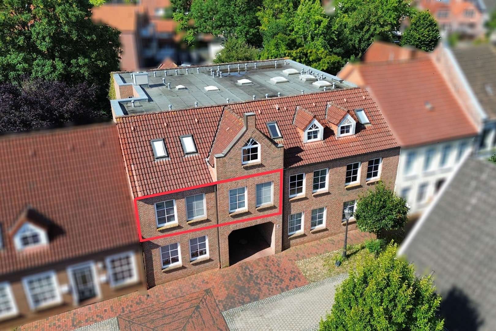 Vogelperspektive - Etagenwohnung in 26789 Leer mit 120m² kaufen