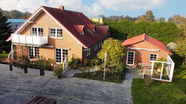 null - Zweifamilienhaus in 26427 Esens mit 186m² günstig kaufen