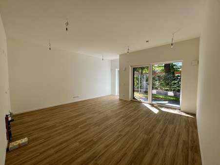Küche/ Wohnbereich - Erdgeschosswohnung in 26789 Leer mit 87m² kaufen