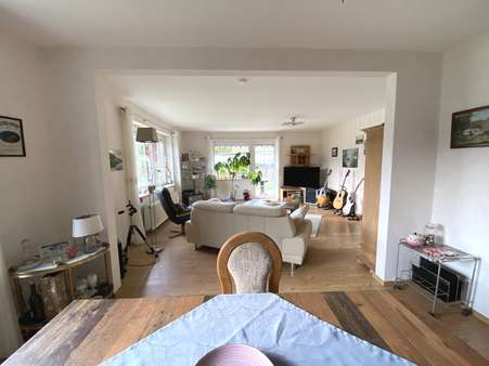 Ess- und Wohnbereich Bungalow - Zweifamilienhaus in 26409 Wittmund mit 154m² kaufen