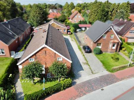 Straßenfront - Mehrfamilienhaus in 26826 Weener mit 236m² kaufen
