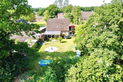 Vogelperspektive Vogelperspektive - Einfamilienhaus in 26810 Westoverledingen mit 127m² kaufen