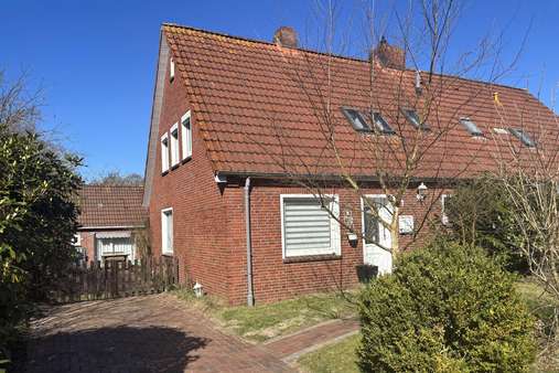 Doppelhaushälfte in 26427 Esens mit 80m² kaufen