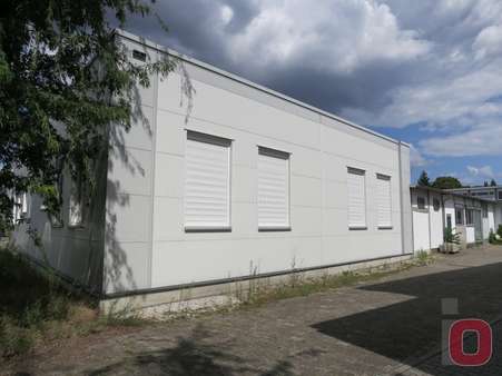 Aussenansicht - Bürofläche in 68519 Viernheim mit 1626m² kaufen
