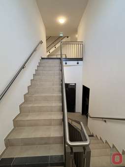 Treppenhaus - Etagenwohnung in 68542 Heddesheim mit 60m² mieten