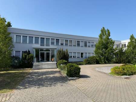 Ansicht 3 - Bürofläche in 68519 Viernheim mit 3423m² mieten