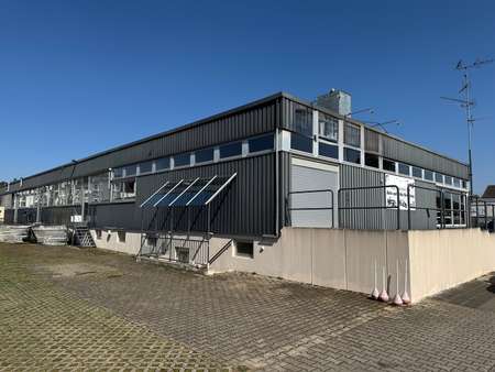 Ansicht Ansicht - Halle in 68519 Viernheim mit 3273m² kaufen