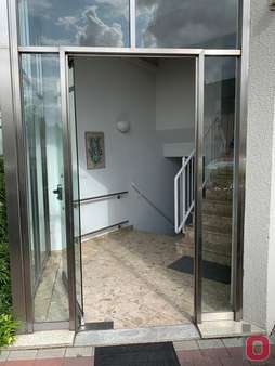 Eingang Büros Eingang Büros - Bürofläche in 68519 Viernheim mit 73m² mieten