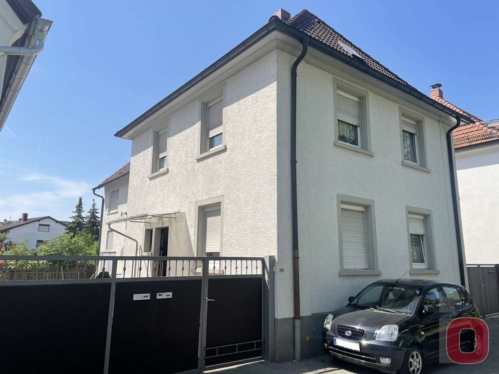 Strasseansicht - Zweifamilienhaus in 68519 Viernheim mit 165m² kaufen