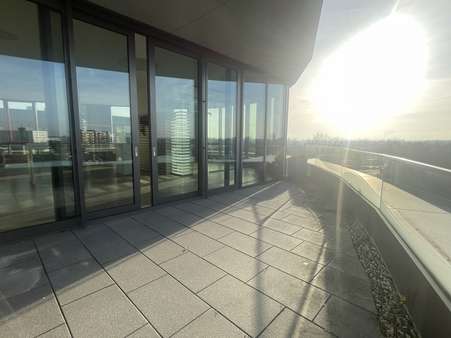 Terrasse1 - Bürozentrum in 68519 Viernheim mit 372m² mieten