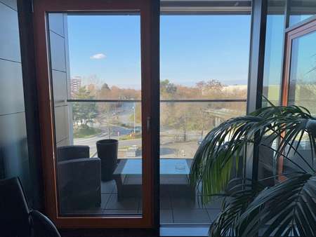 Balkon - Bürofläche in 68519 Viernheim mit 110m² mieten