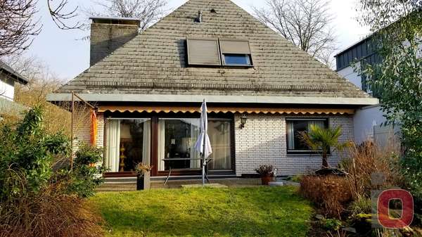 Rückansicht - Einfamilienhaus in 68519 Viernheim mit 210m² günstig kaufen