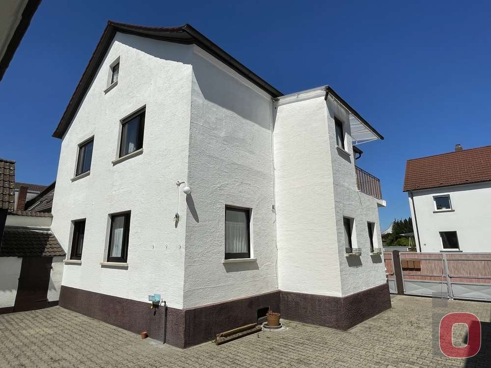 Ansicht1 - Zweifamilienhaus in 68519 Viernheim mit 160m² kaufen