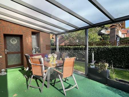 Überdachte Terrasse - Einfamilienhaus in 49453 Wetschen mit 188m² kaufen