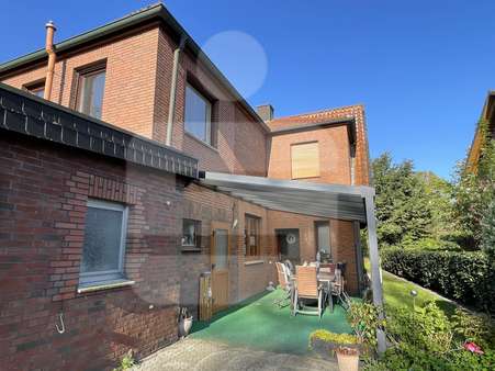 Überdachte Terrasse - Einfamilienhaus in 49453 Wetschen mit 188m² kaufen