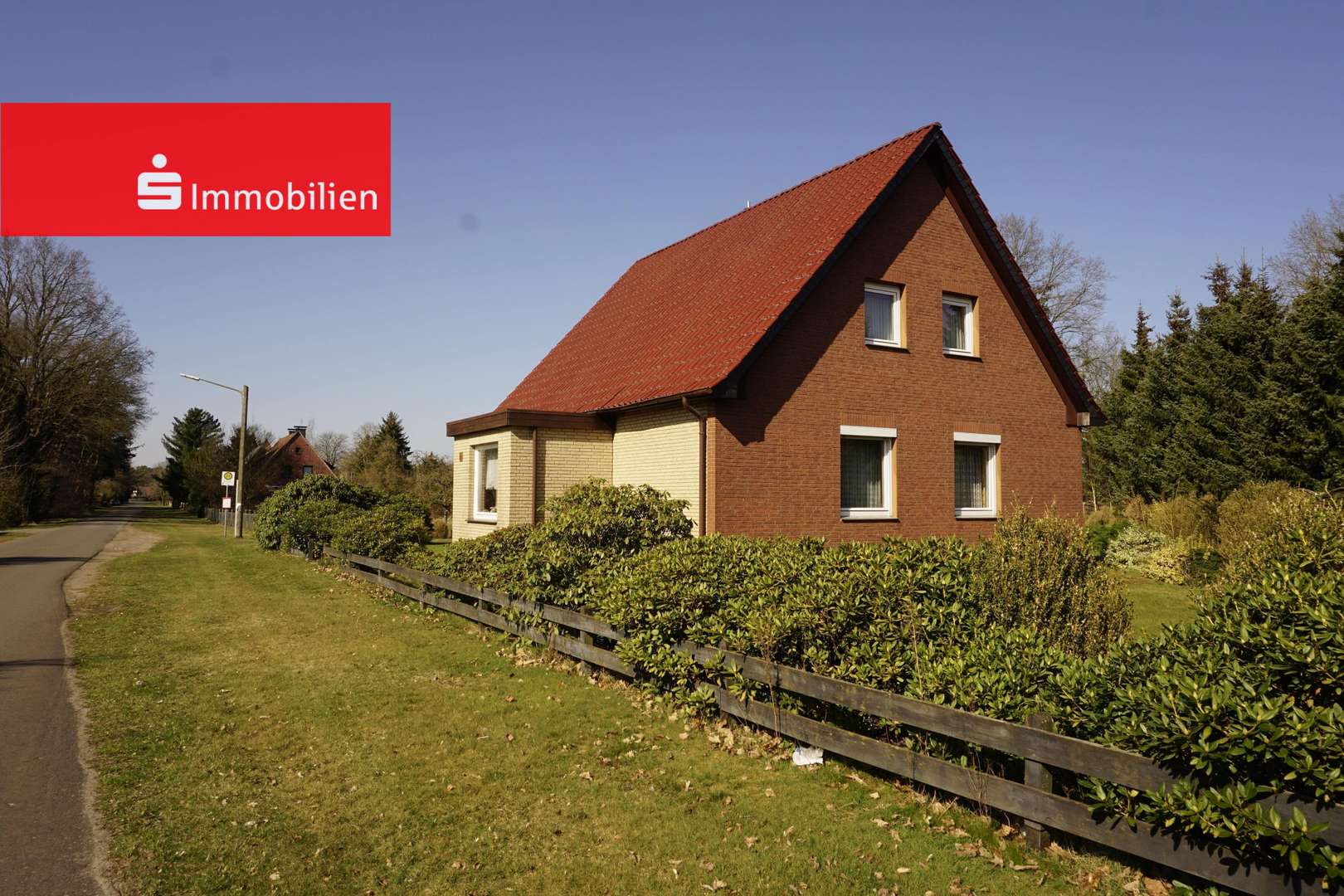 Außenansicht Außenansicht - Einfamilienhaus in 49453 Barver mit 137m² kaufen
