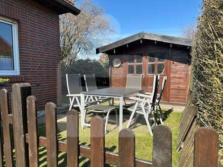 zweite separate Terrasse - Doppelhaushälfte in 28857 Syke mit 92m² kaufen