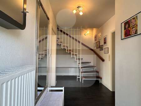 heller freundlicher Flur - Doppelhaushälfte in 28857 Syke mit 92m² kaufen