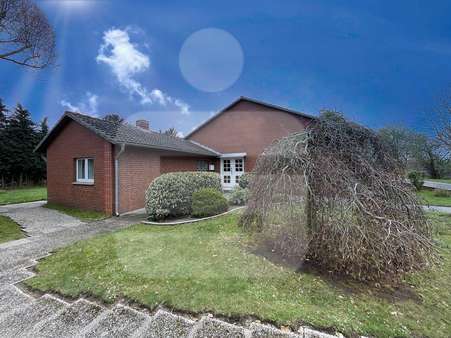 Seitenansicht - Einfamilienhaus in 49356 Diepholz mit 129m² kaufen