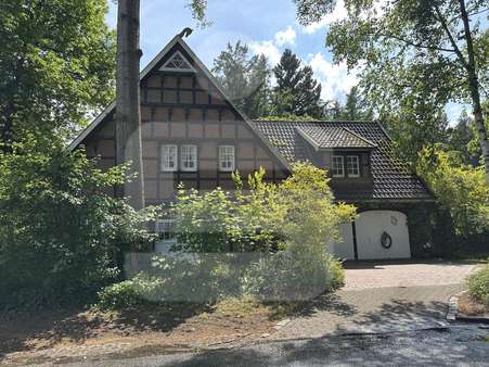 "Junges" Fachwerkhaus aus 1992 - Einfamilienhaus in 28816 Stuhr mit 159m² kaufen