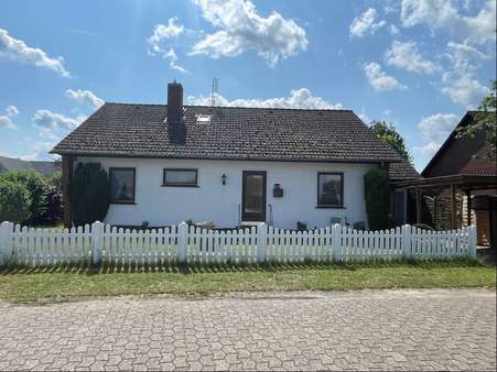 Außenansicht Außenansicht - Einfamilienhaus in 49419 Wagenfeld mit 169m² kaufen