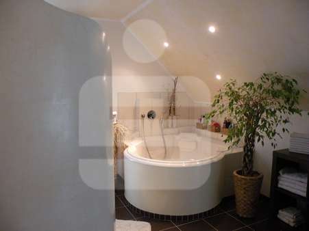 Badezimmer Haupthaus Badezimmer Haupthaus - Zweifamilienhaus in 49356 Diepholz mit 340m² kaufen