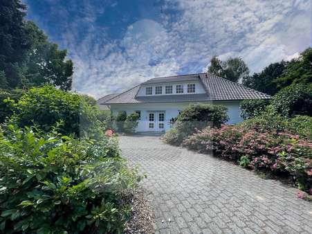 Auffahrt Auffahrt - Einfamilienhaus in 49453 Hemsloh mit 230m² kaufen