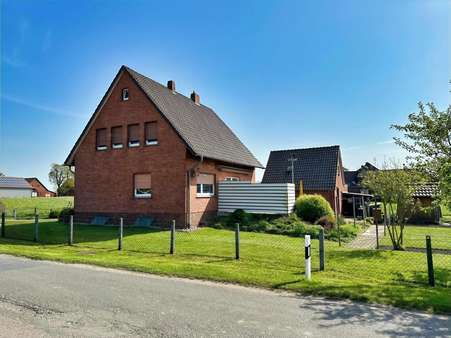 Seitenansicht - Einfamilienhaus in 27239 Twistringen mit 114m² kaufen