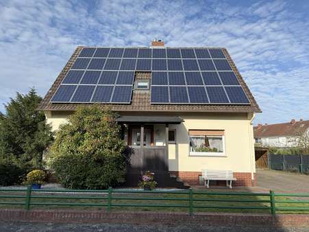 Außenansicht Front Außenansicht Front - Einfamilienhaus in 49356 Diepholz mit 129m² kaufen