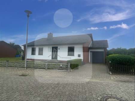 Außenansicht Außenansicht - Bungalow in 49453 Barver mit 103m² kaufen