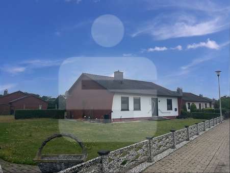 Außenansicht Außenansicht - Bungalow in 49453 Barver mit 103m² kaufen
