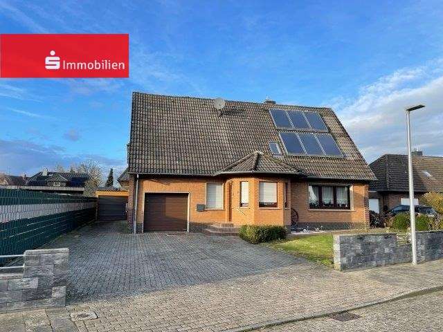 Strassenansicht - Zweifamilienhaus in 49419 Wagenfeld mit 293m² kaufen