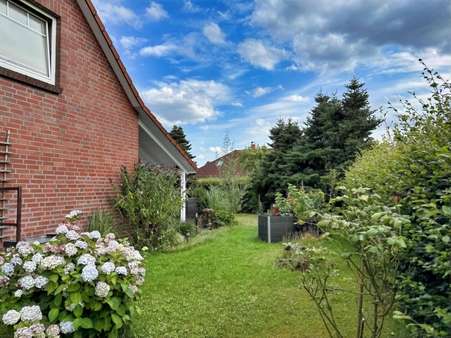 Gartenansicht Hauseingang Gartenansicht Hauseingang - Doppelhaushälfte in 27383 Scheeßel mit 119m² kaufen