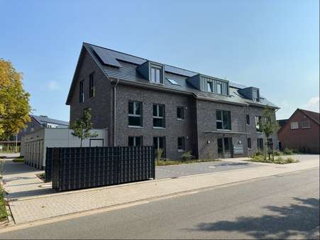 Seitenansicht links - Dachgeschosswohnung in 27389 Fintel mit 57m² kaufen