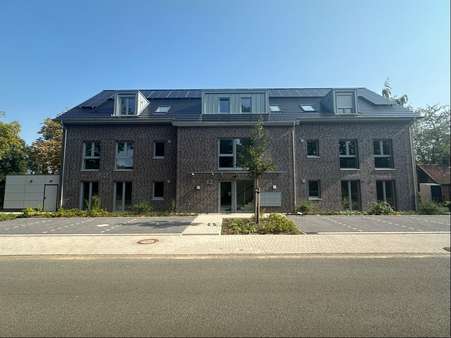 Strassenansicht - Dachgeschosswohnung in 27389 Fintel mit 57m² kaufen