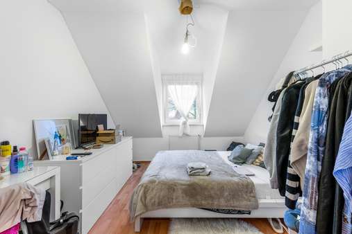 Schlafzimmer II - Dachgeschosswohnung in 28870 Ottersberg mit 76m² kaufen