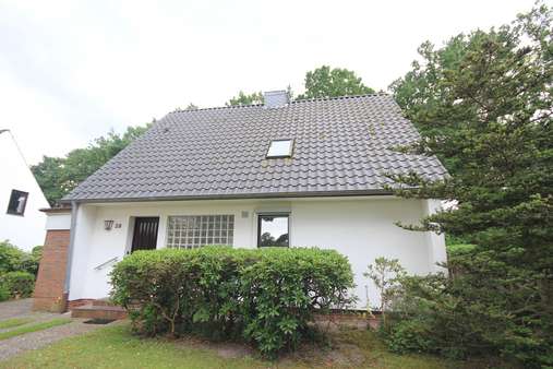 Straßenansicht - Einfamilienhaus in 27283 Verden mit 110m² kaufen