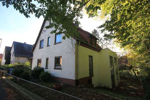 Straßenansicht - Einfamilienhaus in 27283 Verden mit 187m² kaufen