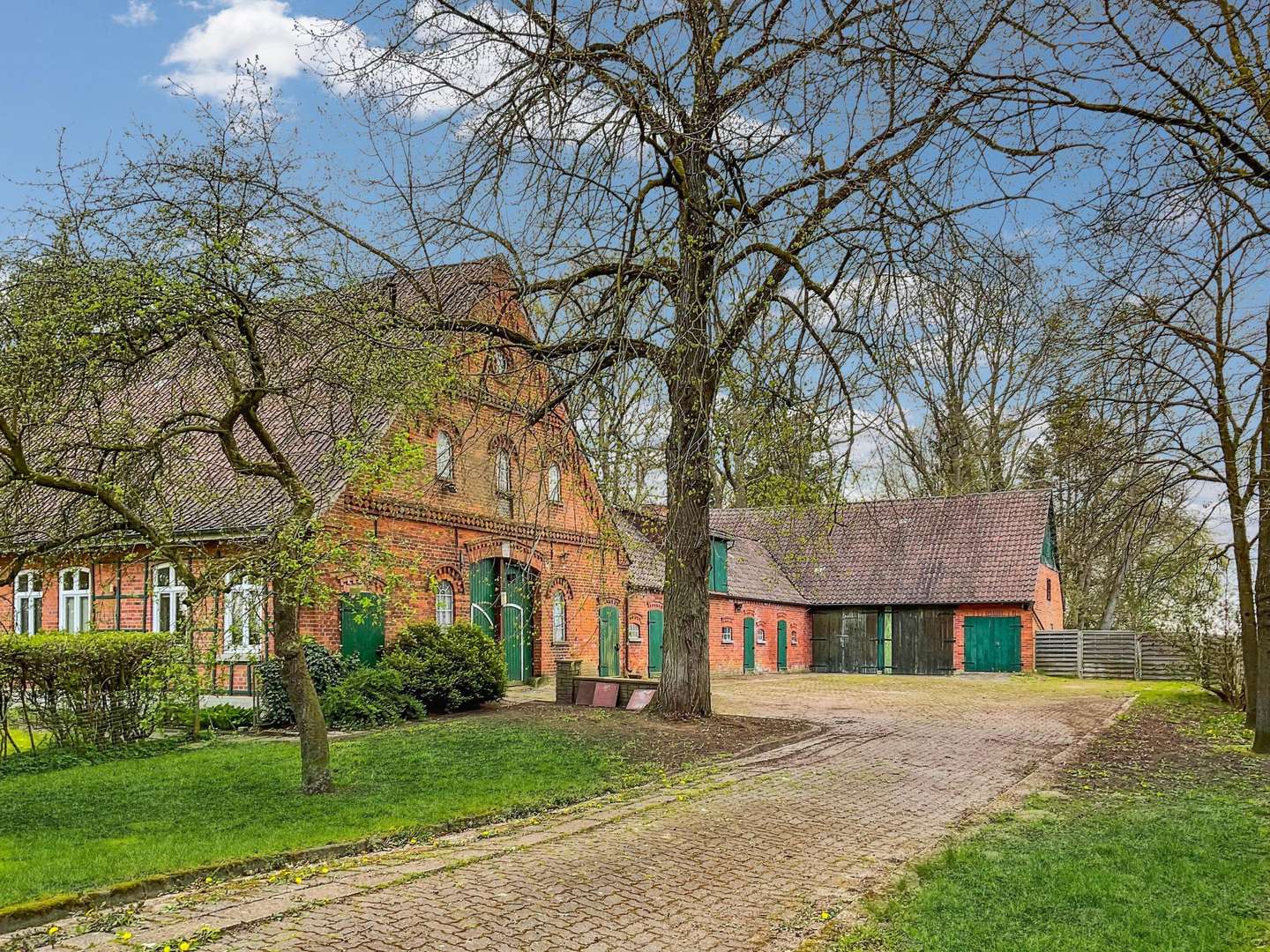 Giebelansicht - Resthof in 28870 Ottersberg mit 220m² kaufen