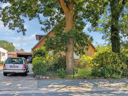 Einfahrt - Zweifamilienhaus in 27321 Emtinghausen mit 187m² kaufen