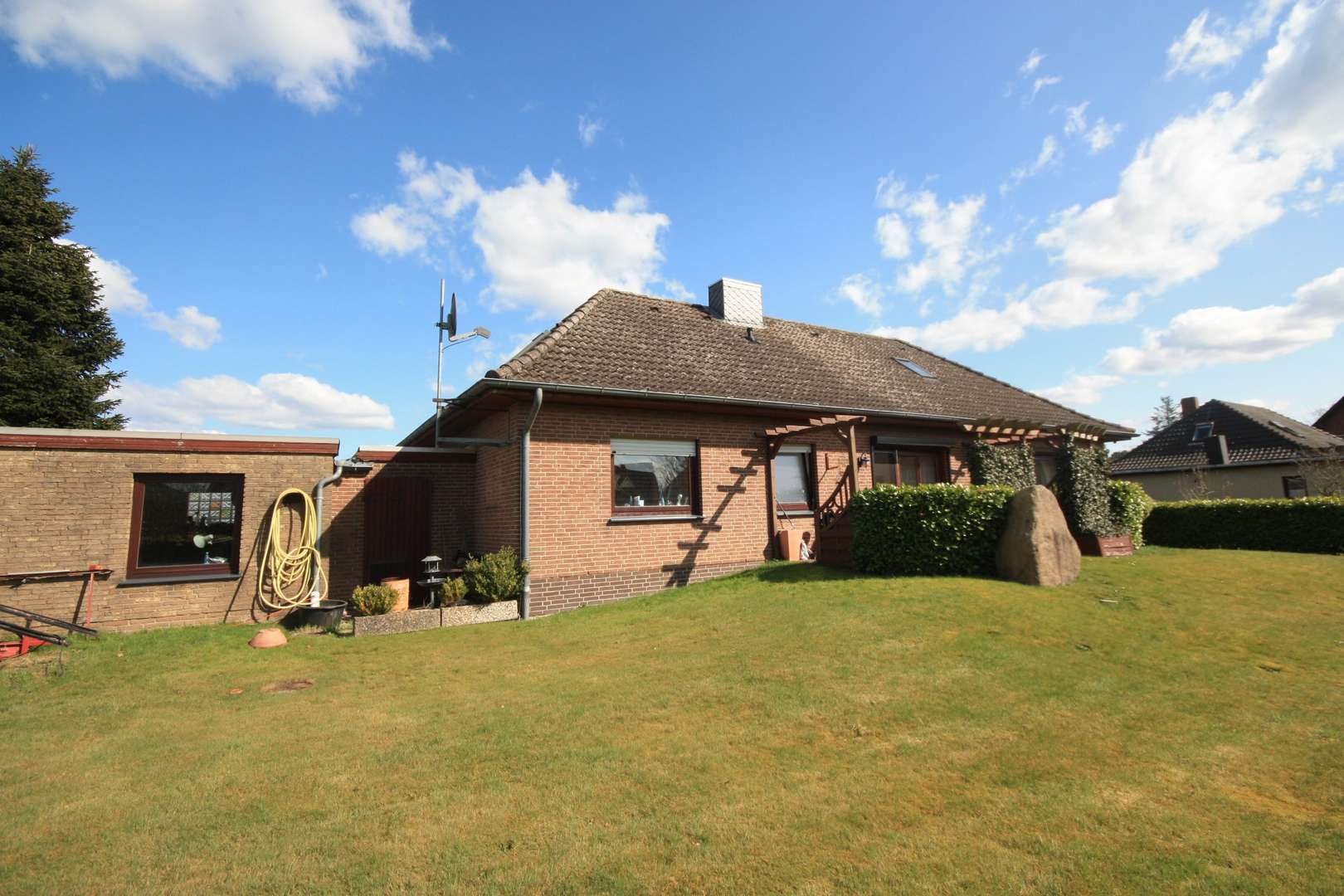 Gartenansicht des Hauses - Einfamilienhaus in 27337 Blender mit 118m² kaufen