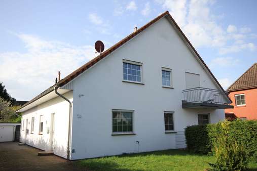 Straßenansicht Straßenansicht - Doppelhaushälfte in 27313 Dörverden mit 146m² kaufen