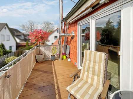 Blick auf den Balkon - Dachgeschosswohnung in 27321 Thedinghausen mit 75m² kaufen