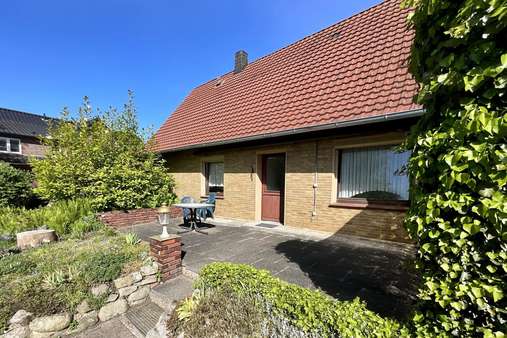 Terrasse - Einfamilienhaus in 27619 Schiffdorf mit 151m² kaufen