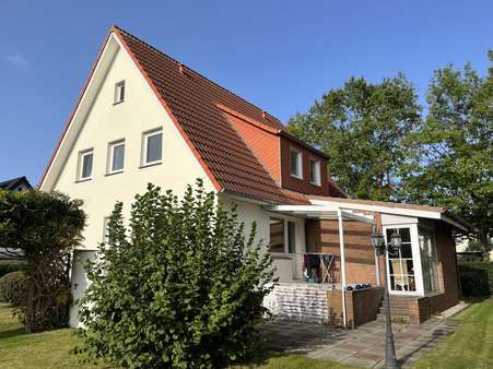 Seiten- / Rückansicht - Einfamilienhaus in 27578 Bremerhaven mit 146m² kaufen